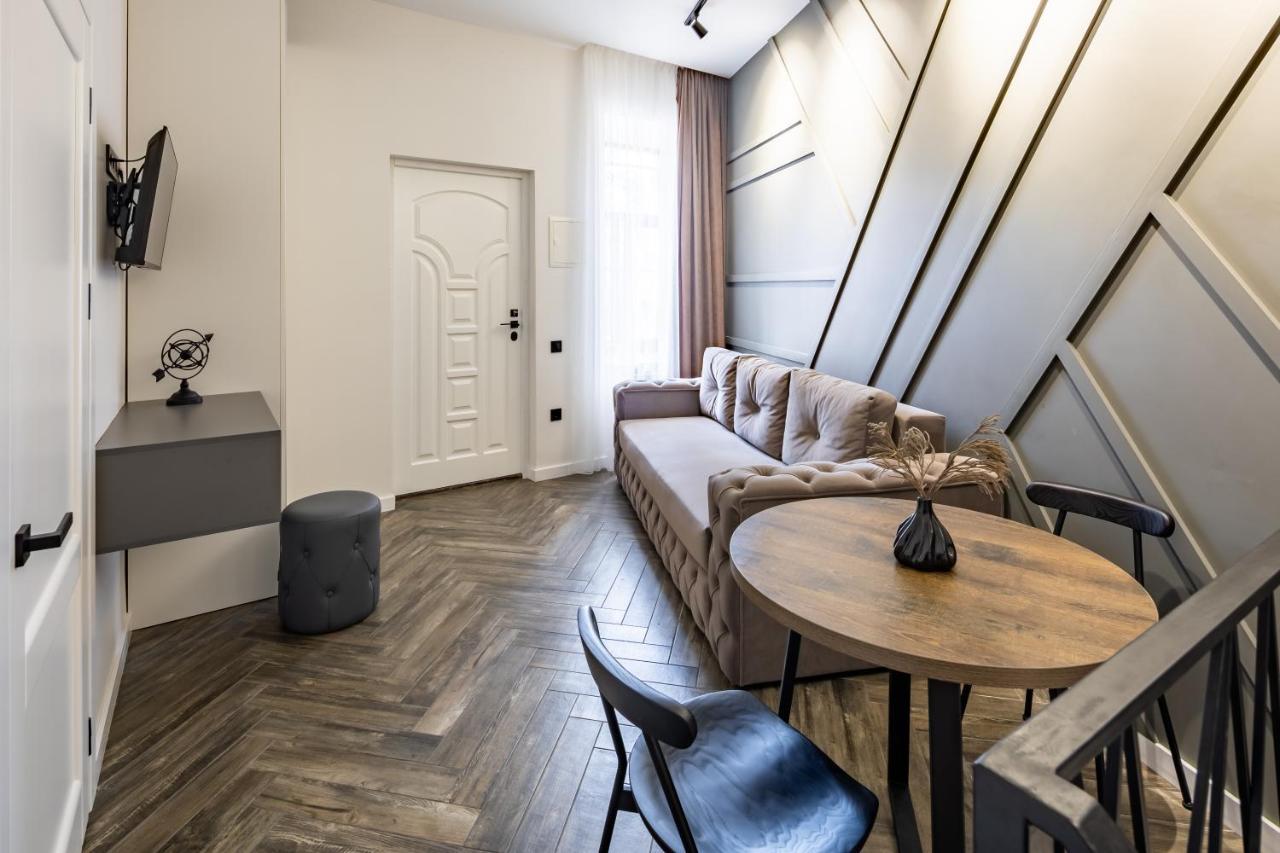 Romari Таманська 12 Lägenhet Lviv Exteriör bild